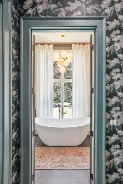 Furnished interior view inside a new home in , Atlanta (Image 7).