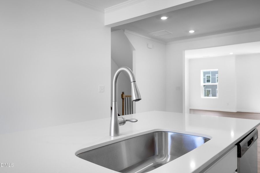 SUN_Stoneriver_Pic_Bradley_Kitchen_6of7 SUN_Stoneriver_Pic_Bradley_Kitchen_6of7