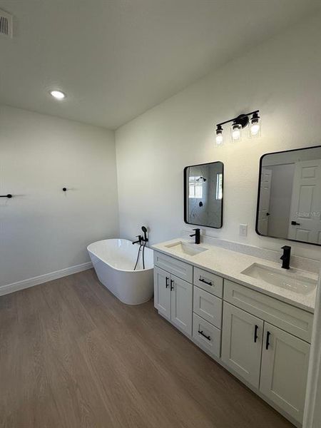 Furnished interior view inside a new home in , Ocala (Image 9).