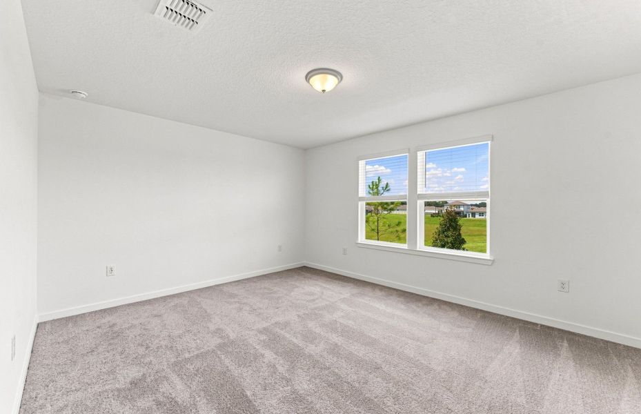Spacious, unfurnished interior of a new home in Twisted Oaks, Wildwood (Image 15).