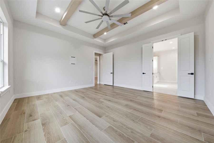 Spacious, unfurnished interior of a new home in , Baytown (Image 23). Spacious, unfurnished interior of a new home in , Baytown (Image 23).