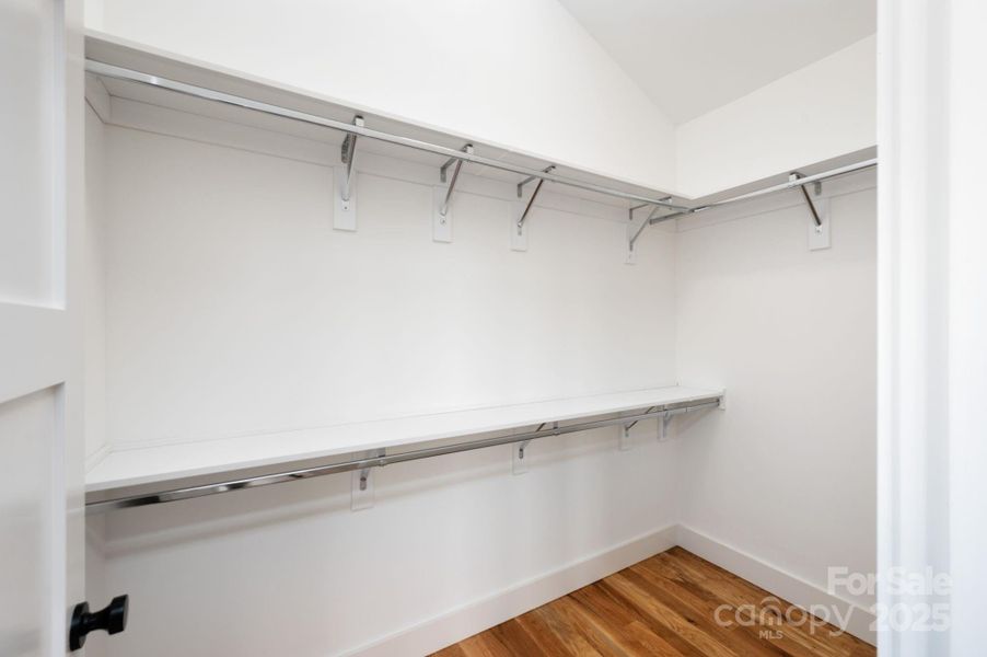 Walk-in Closet