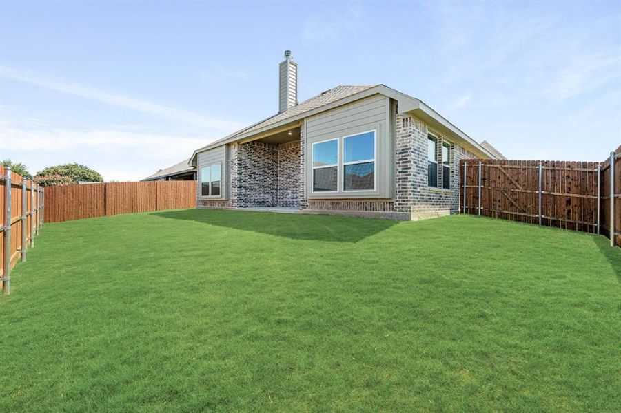 Image 33 of a home in Sunset Ridge. Image 33 of a home in Sunset Ridge.