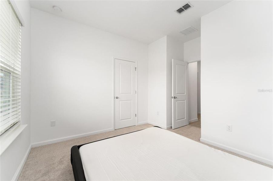 Spacious, unfurnished interior of a new home in Liberty Village: Liberty Village - Phase One, Ocala (Image 51).