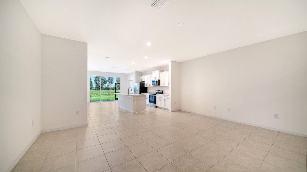 Spacious, unfurnished interior of a new home in Palm Grove, Lakewood Ranch (Image 15). Spacious, unfurnished interior of a new home in Palm Grove, Lakewood Ranch (Image 15).