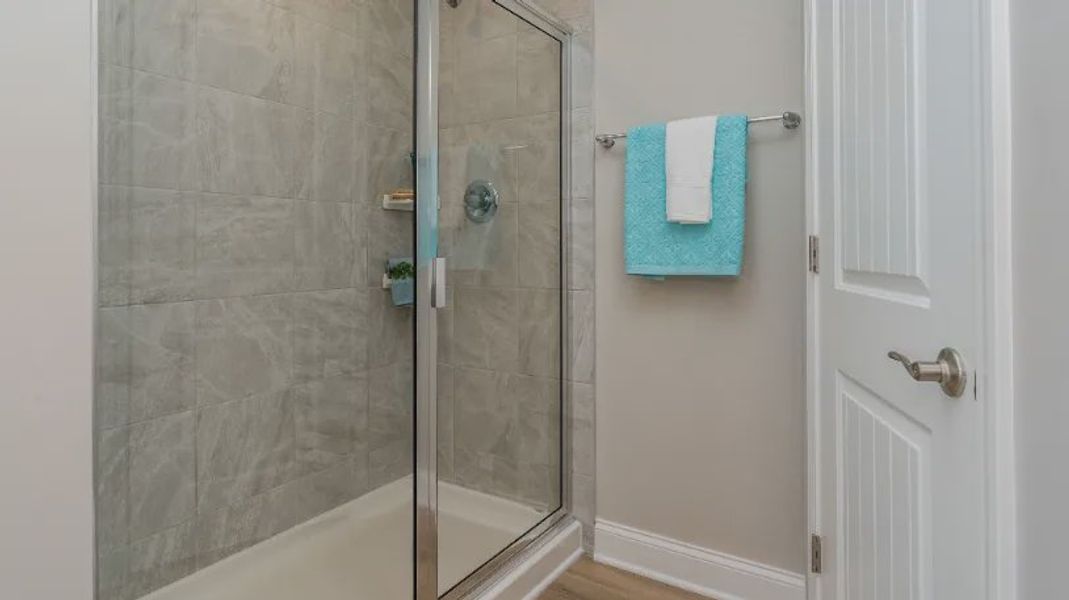 Furnished interior view inside a new home in Battle Bridge, Raleigh (Image 19). Furnished interior view inside a new home in Battle Bridge, Raleigh (Image 19).