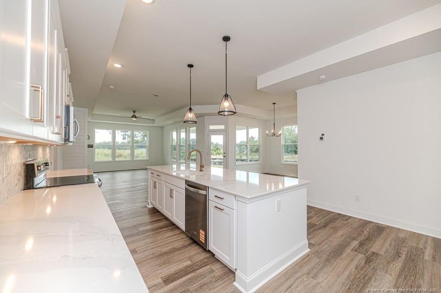 Kit View toward LR / DR Kit View toward LR / DR