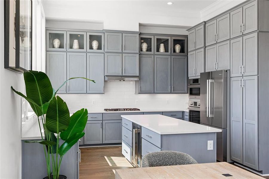 Furnished interior view inside a new home in , Fort Worth (Image 17). Furnished interior view inside a new home in , Fort Worth (Image 17).