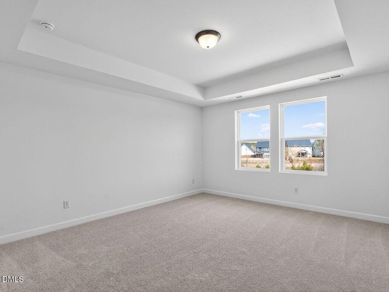 023-1280x960-primary-bedroom