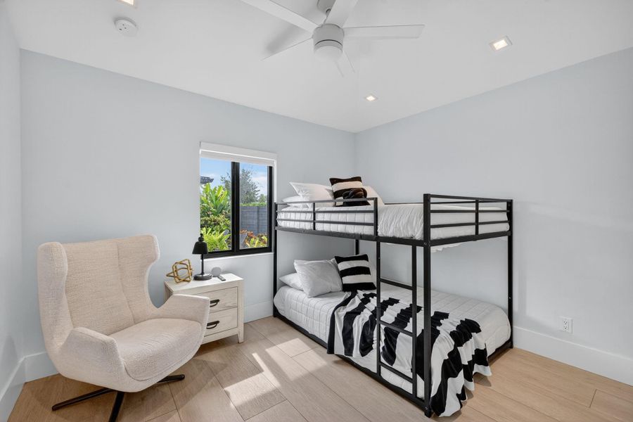 Furnished interior view inside a new home in , Oakland Park (Image 24). Furnished interior view inside a new home in , Oakland Park (Image 24).