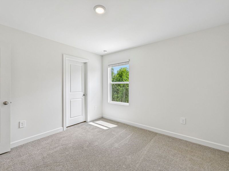 Spacious, unfurnished interior of a new home in Nolen Farm, Gastonia (Image 17). Spacious, unfurnished interior of a new home in Nolen Farm, Gastonia (Image 17).