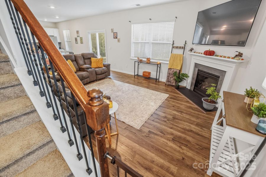 Furnished interior view inside a new home in Calvin Creek, Troutman (Image 17).