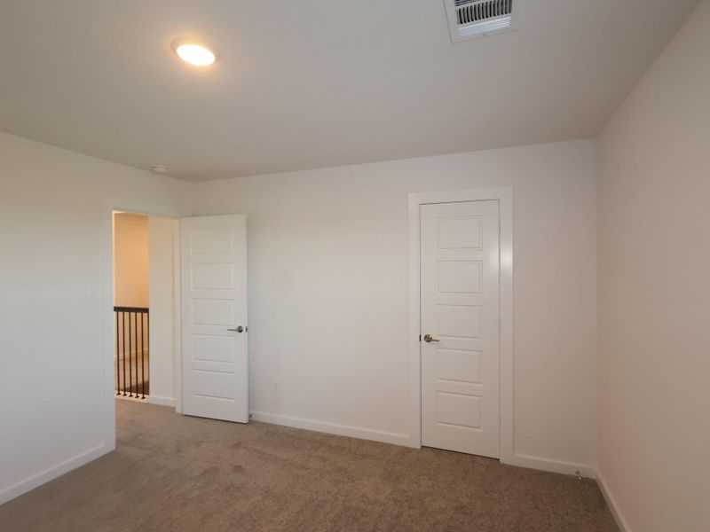 Spacious, unfurnished interior of a new home in Sorella, Tomball (Image 10). Spacious, unfurnished interior of a new home in Sorella, Tomball (Image 10).