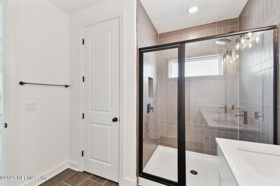 Furnished interior view inside a new home in Granville at eTown 34', Jacksonville (Image 4).