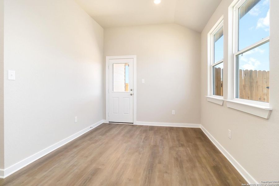 Spacious, unfurnished interior of a new home in Applewhite Meadows, San Antonio (Image 23).