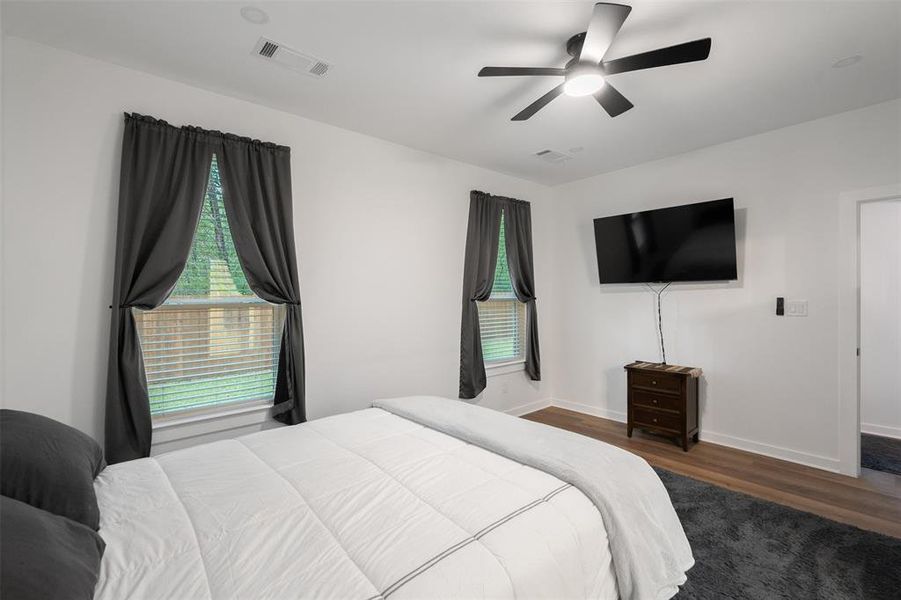 Furnished interior view inside a new home in , Mabank (Image 18). Furnished interior view inside a new home in , Mabank (Image 18).