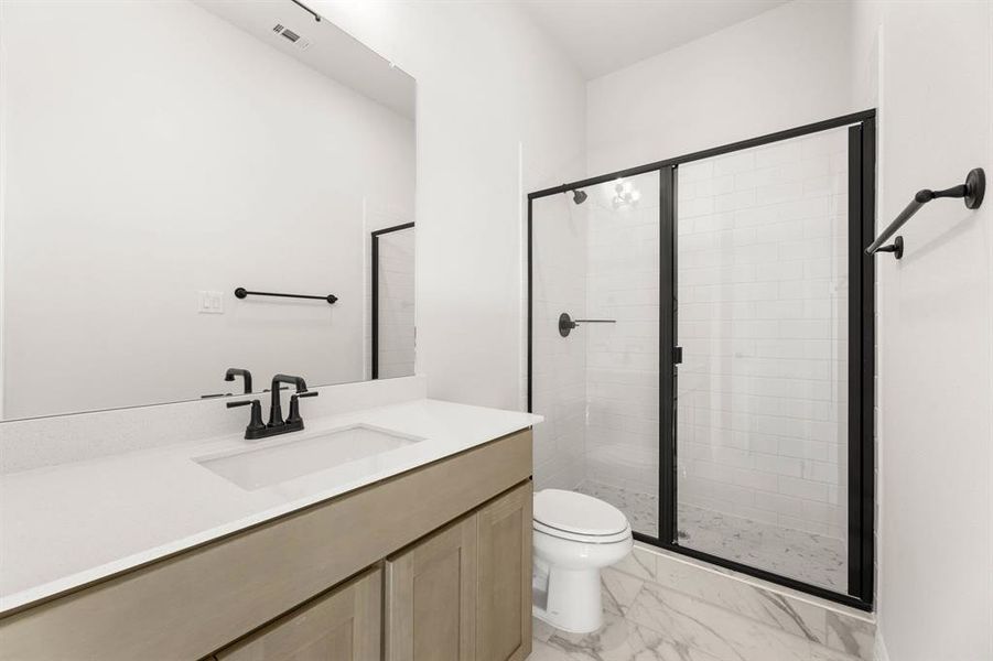 317 Slimp-Bathroom-1