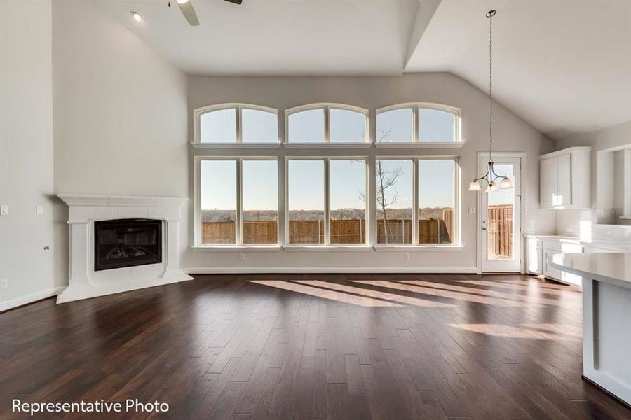 Spacious, unfurnished interior of a new home in Cedar Ridge Estates, Grand Prairie (Image 11).