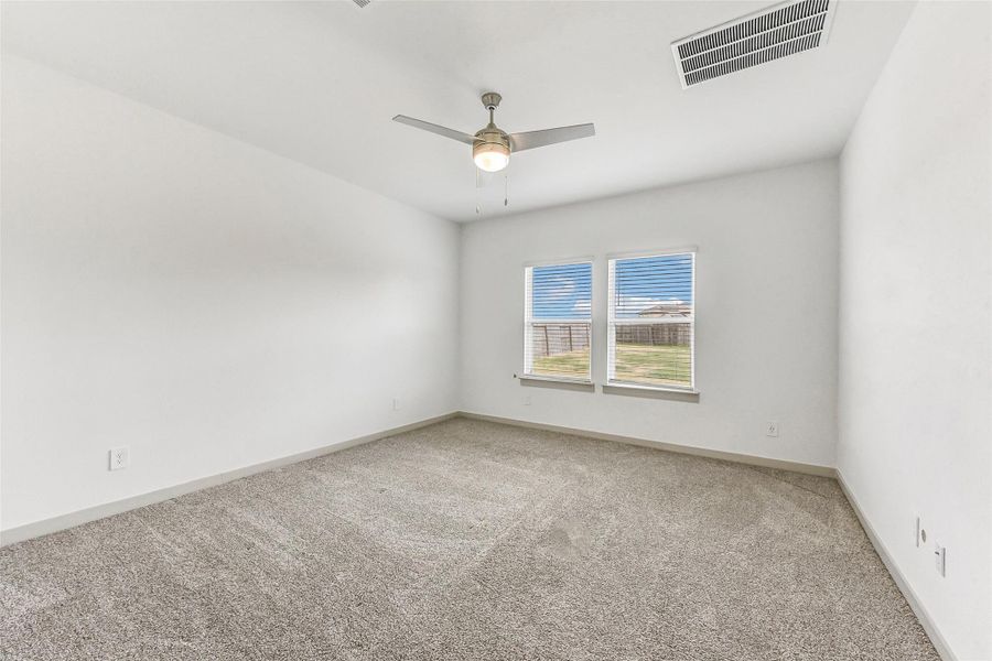 Spacious, unfurnished interior of a new home in , Missouri City (Image 25).