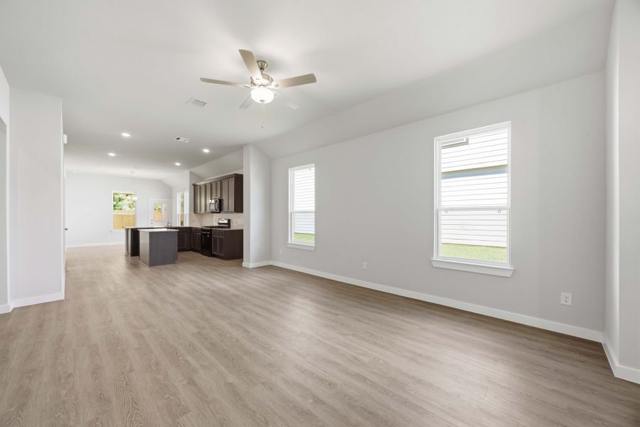 12239 Danza Dr - Juniper C - Family Room 12239 Danza Dr - Juniper C - Family Room