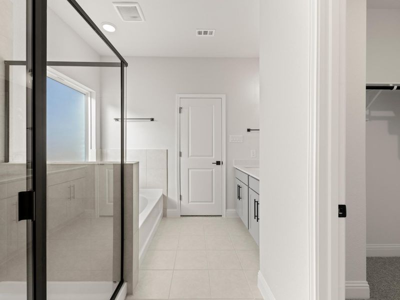 Furnished interior view inside a new home in Waverly Estates, Nevada (Image 13).