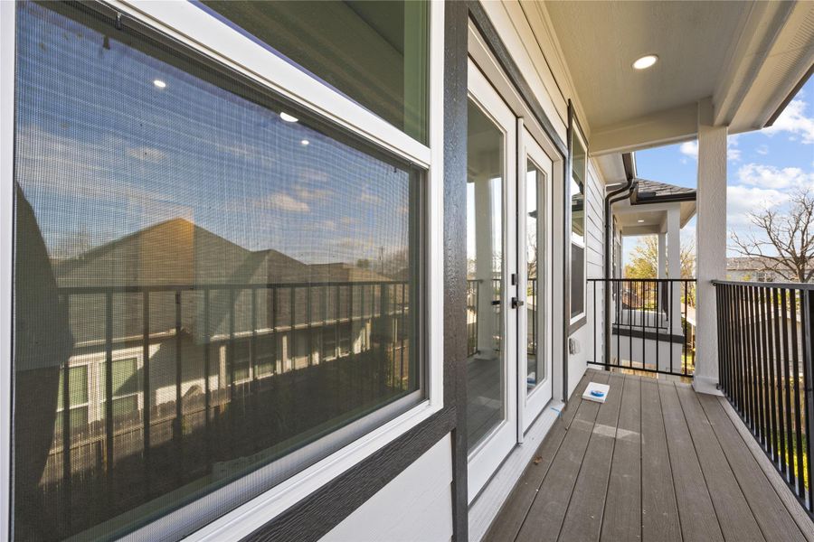 Exterior details and patio area of a home in , Houston (Image 20).