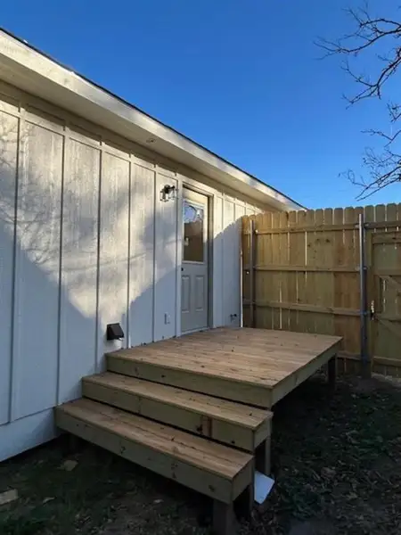 Exterior details and patio area of a home in , Ector (Image 2).