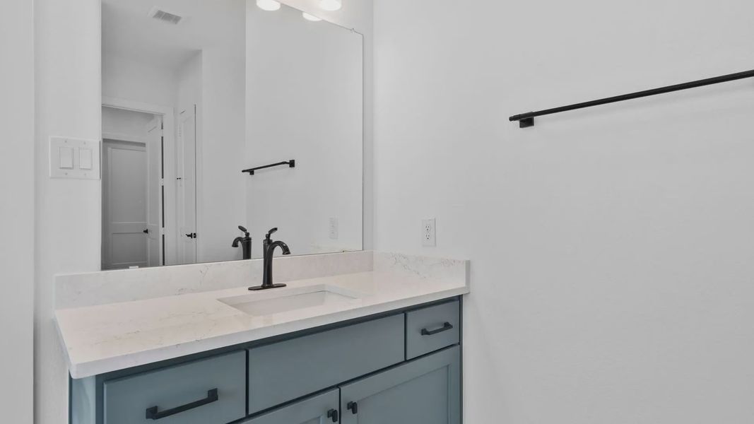 Close-up of interior finishes inside a home in Evergreen 60s, Conroe (Image 19).