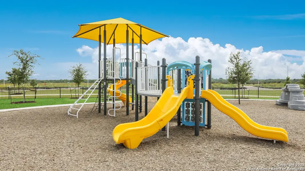 Community amenities in Steele Creek, Cibolo (Image 25).