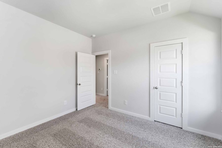 Spacious, unfurnished interior of a new home in Hickory Ridge, Elmendorf (Image 12).