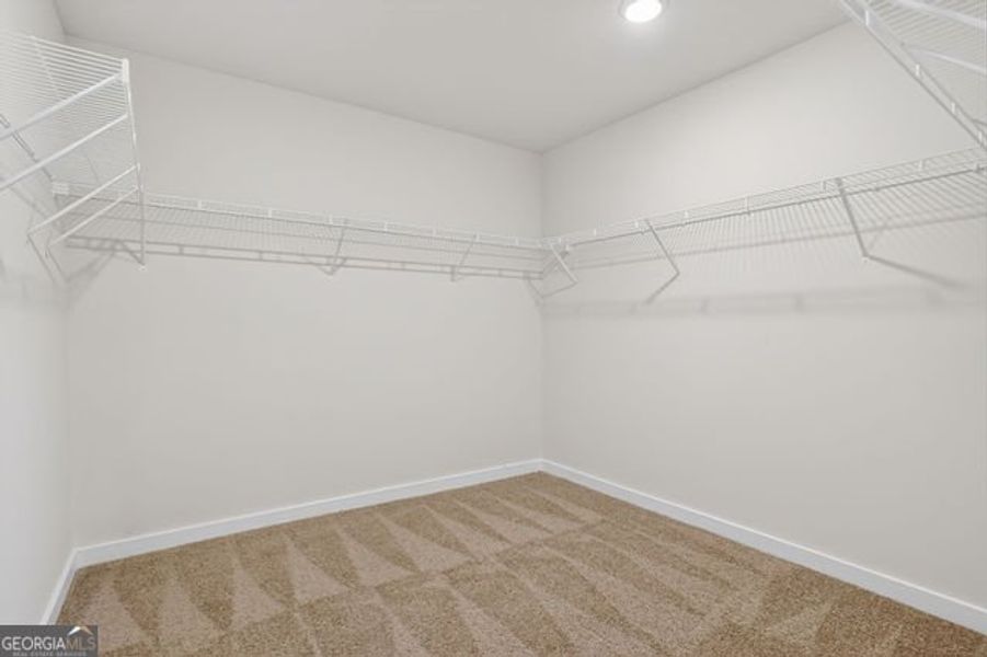 Spacious, unfurnished interior of a new home in Killian Manor at The Adares, Adairsville (Image 37).
