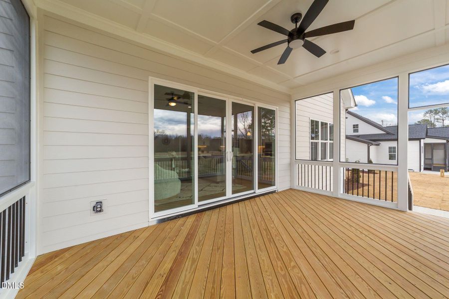 52-web-or-mls-VB4A2947 52-web-or-mls-VB4A2947