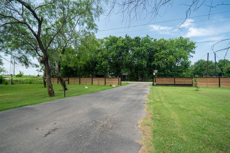 Natural landscape and outdoor views near in Kaufman (Image 25). Natural landscape and outdoor views near in Kaufman (Image 25).