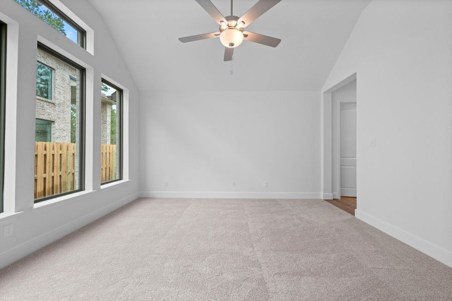 Spacious, unfurnished interior of a new home in COLTON, Montgomery (Image 27).