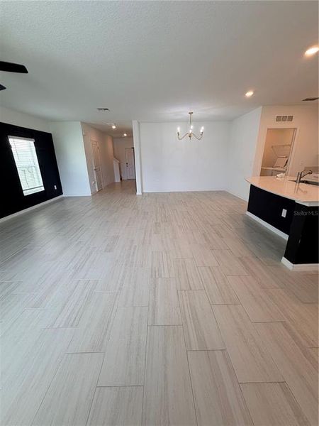 Spacious, unfurnished interior of a new home in , Parrish (Image 35).
