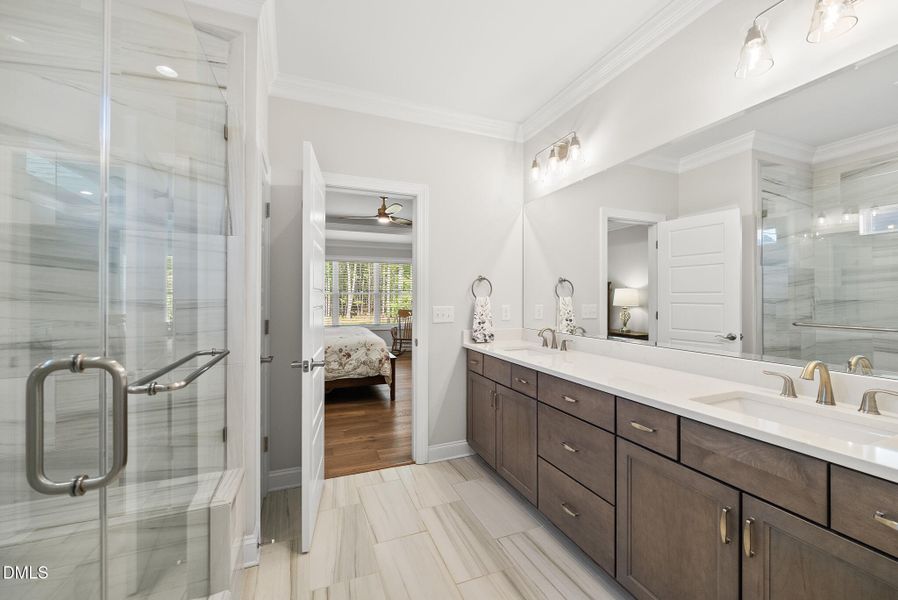 8420 Adagio Cir