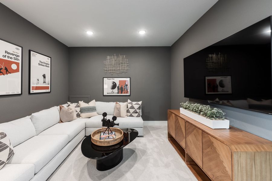 Image 37 representing the Goldeneye by Tri Pointe Homes in Tompkins Reserve, Katy, TX.