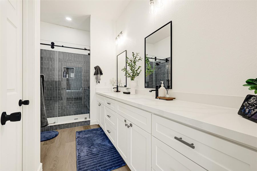 Furnished interior view inside a new home in , Conroe (Image 11).