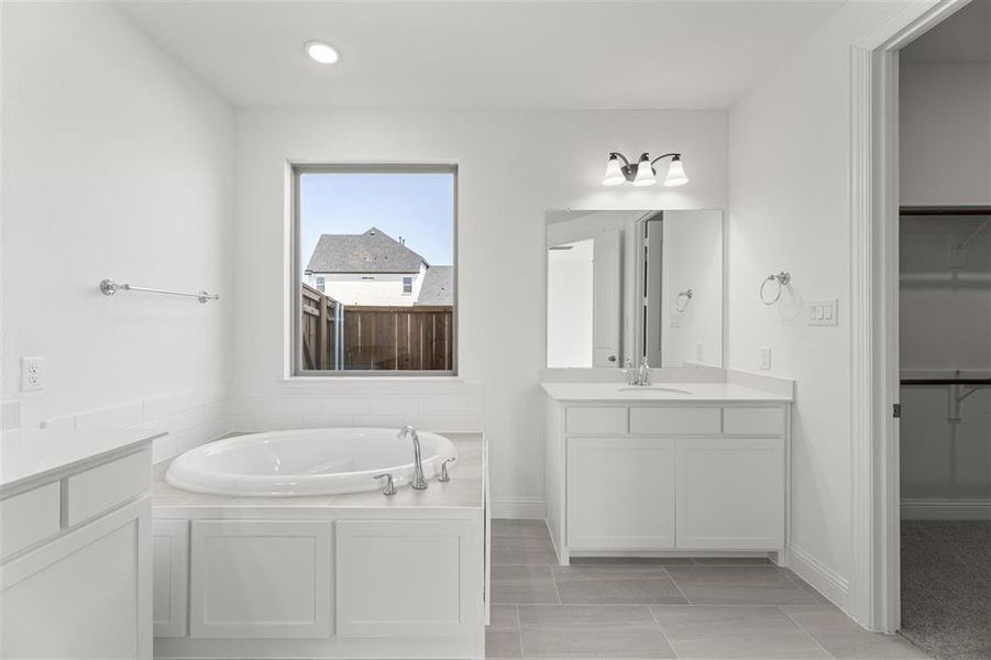 609 Mountain Laurel  Bath 3