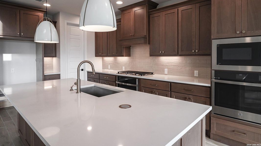 Furnished interior view inside a new home in Cibolo Valley Heights, Cibolo (Image 8).