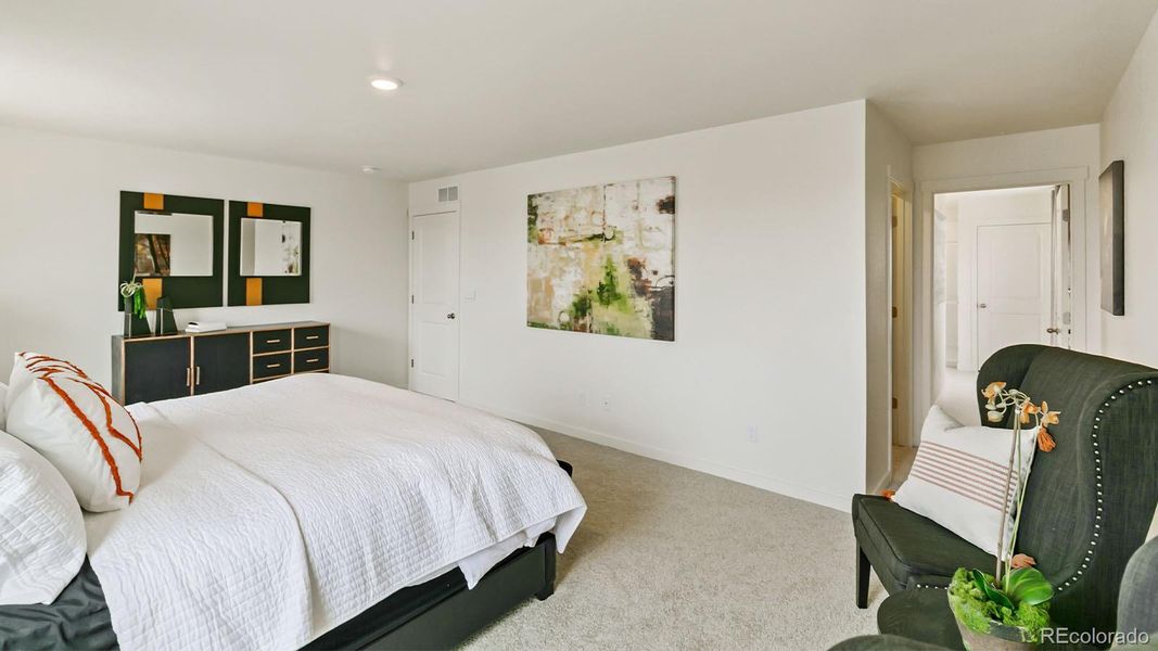 Furnished interior view inside a new home in Vista Meadows, Fort Lupton (Image 15).