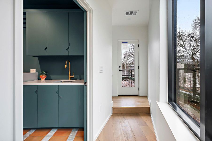 2nd floor laundry room