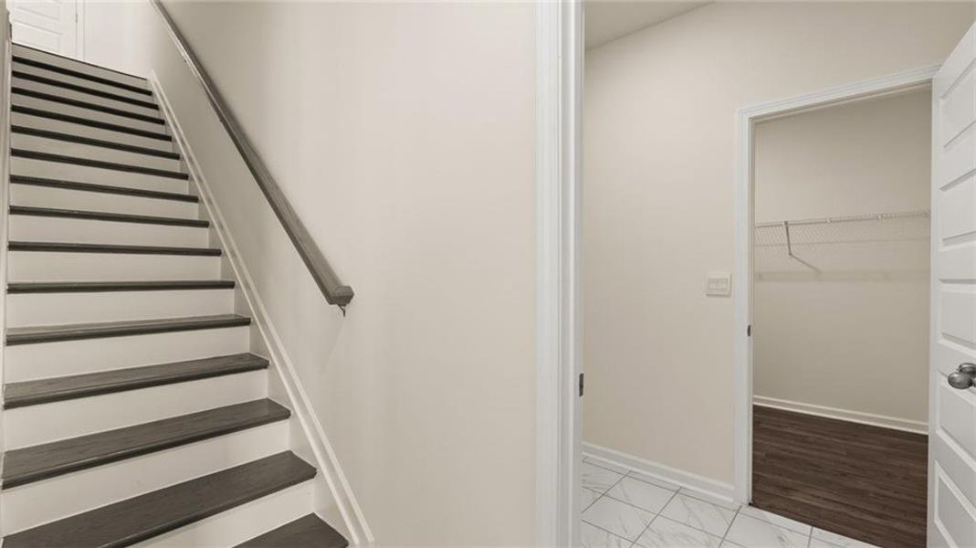 Spacious, unfurnished interior of a new home in Westland, Bogart (Image 22). Spacious, unfurnished interior of a new home in Westland, Bogart (Image 22).