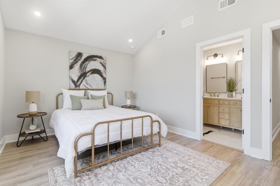 Furnished interior view inside a new home in , Charleston (Image 19).