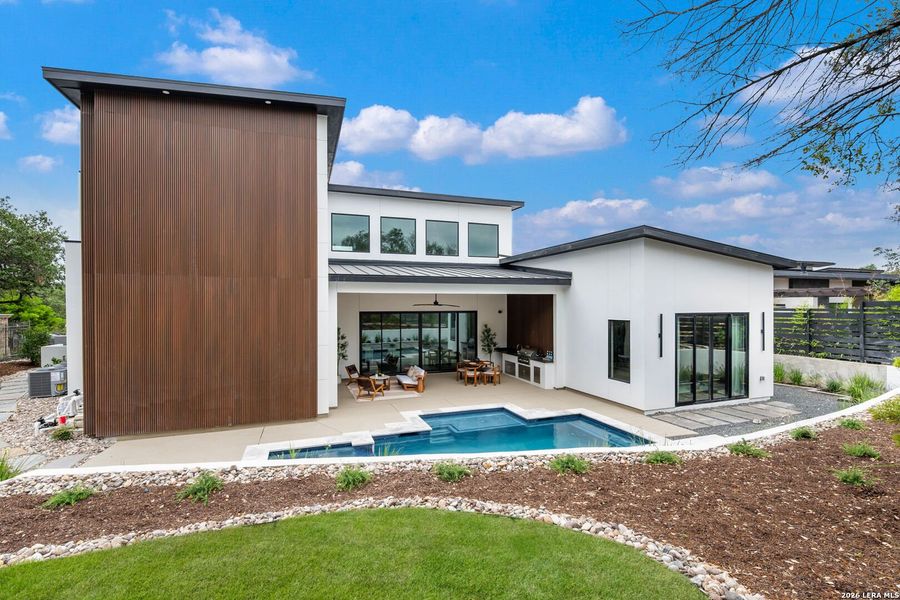 Exterior details and patio area of a home in , San Antonio (Image 33).