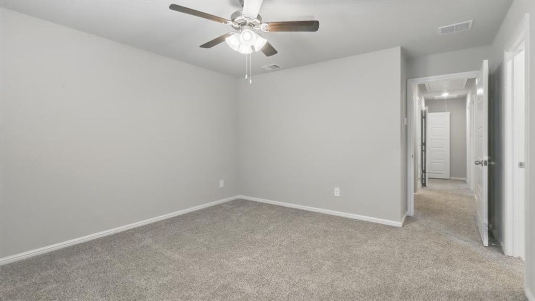 Spacious, unfurnished interior of a new home in Orchard Village, Fort Worth (Image 35). Spacious, unfurnished interior of a new home in Orchard Village, Fort Worth (Image 35).