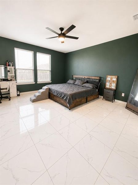 Furnished interior view inside a new home in Terra Trace, Fort Worth (Image 15).