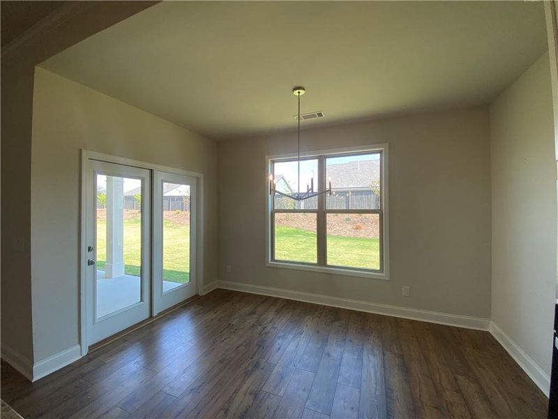 Spacious, unfurnished interior of a new home in , Jefferson (Image 32).