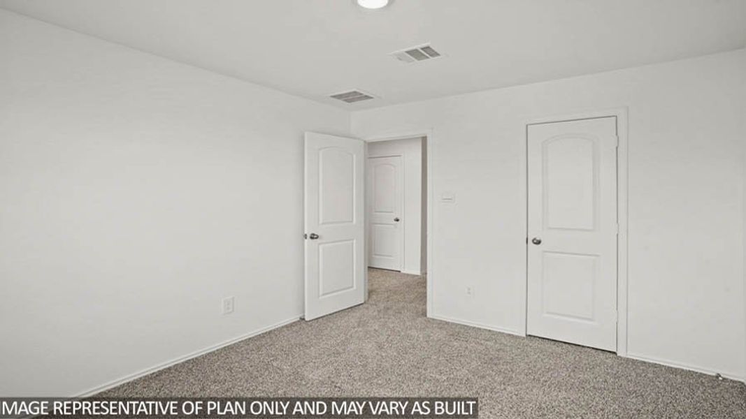 Spacious, unfurnished interior of a new home in Sunterra, Katy (Image 21). Spacious, unfurnished interior of a new home in Sunterra, Katy (Image 21).
