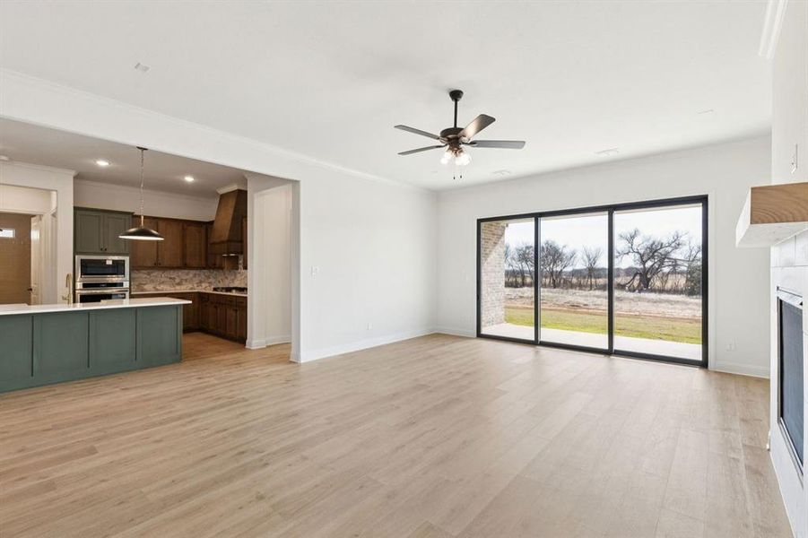 Spacious, unfurnished interior of a new home in Joshua Meadows, Joshua (Image 25). Spacious, unfurnished interior of a new home in Joshua Meadows, Joshua (Image 25).